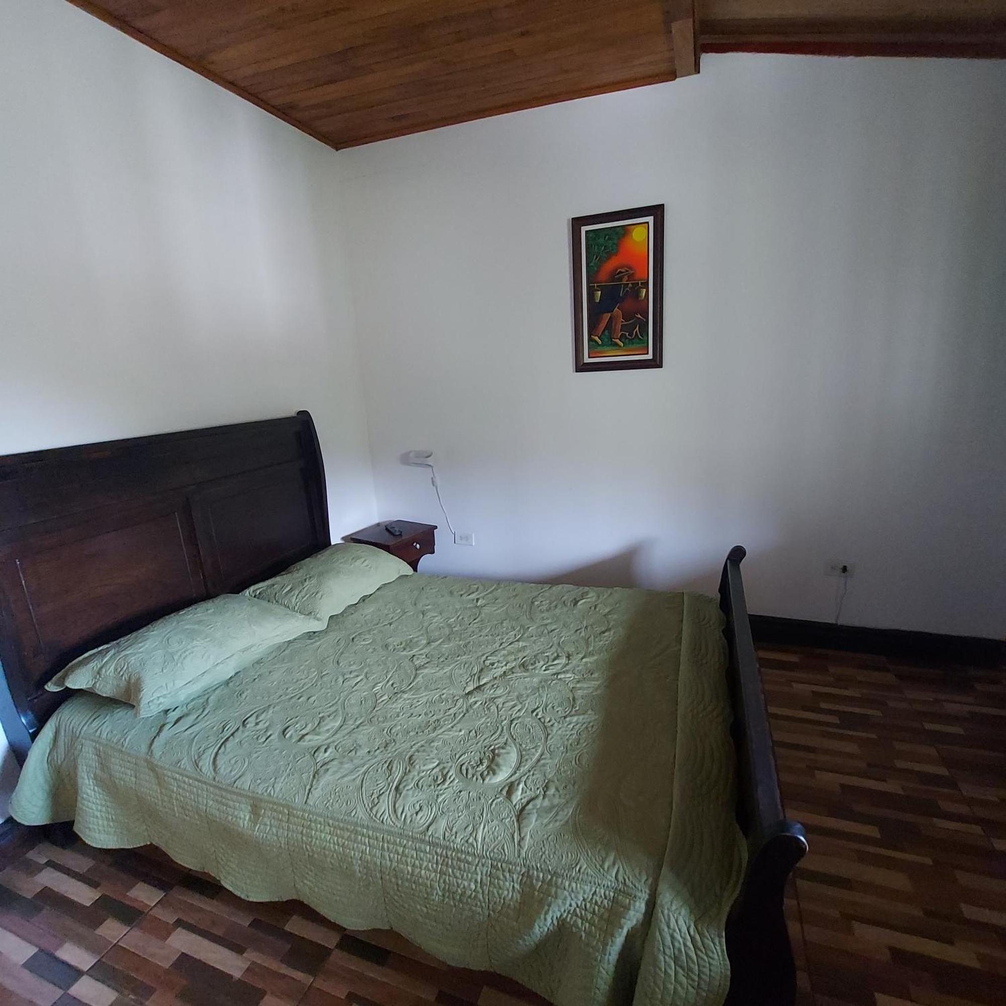 Alisson Hotel Y Restaurant Monteverde Buitenkant foto